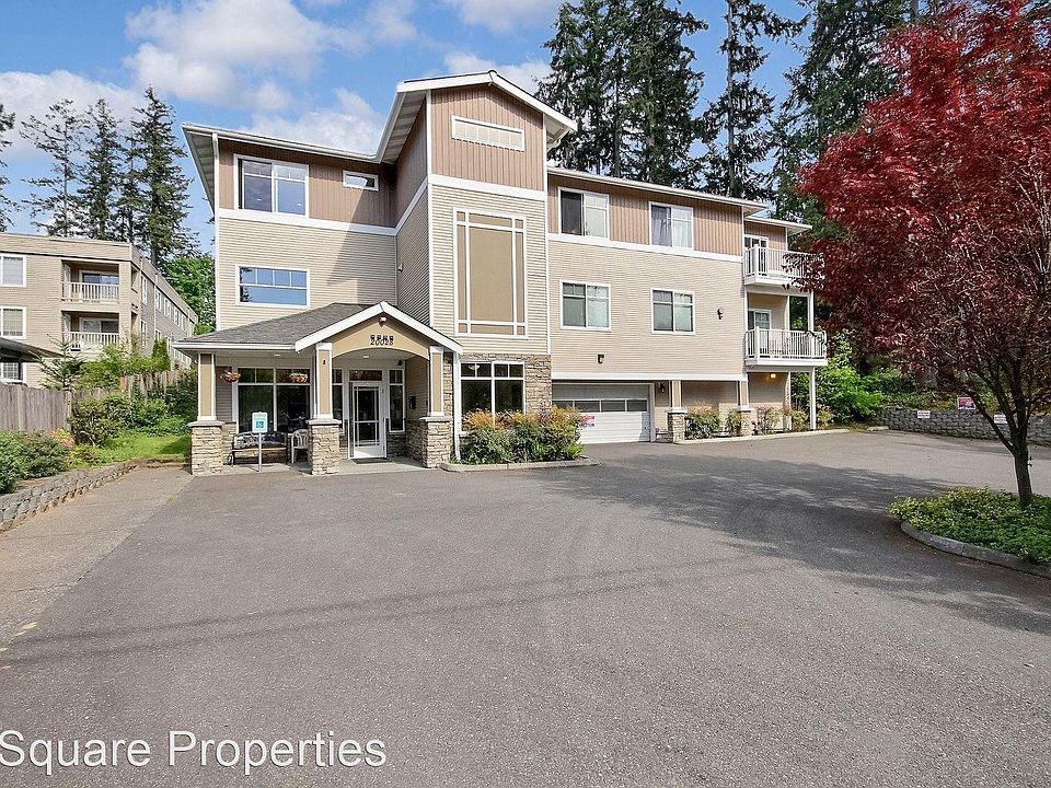 1st image of 20028 15th Ave NE APT 205