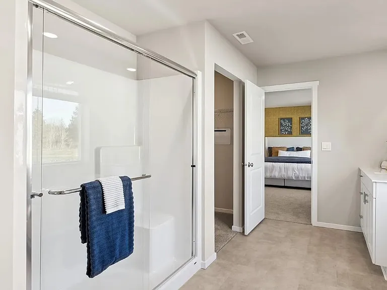 Builders inspiration images, master bathroom.
