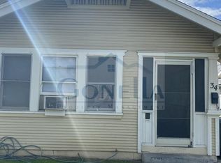 34 W 22nd St, Merced, CA 95340