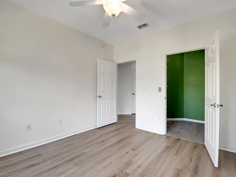 2231 Vista Cove Rd — Photo 25