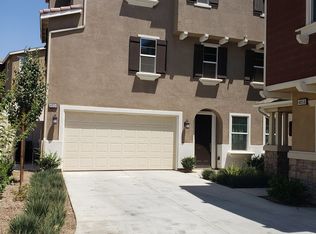 4054 Boulder Dr, Jurupa Valley, CA 92509