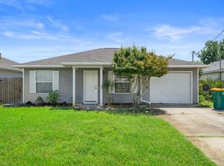 39 Kathleen Dr, Mary Esther, FL 32569