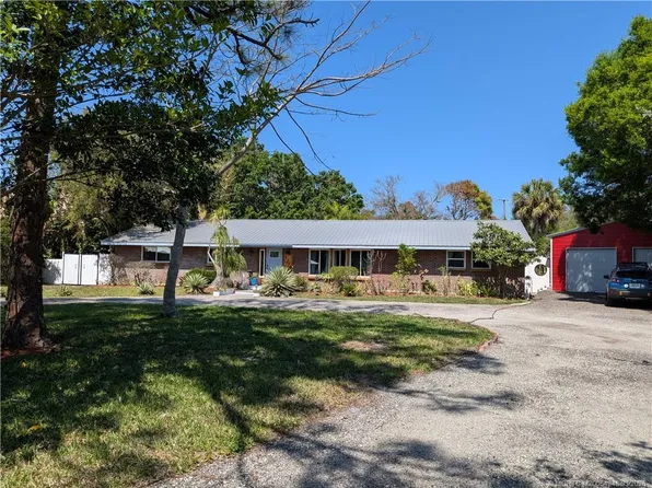 1776 NW Palmetto Ct, Stuart, FL 34994