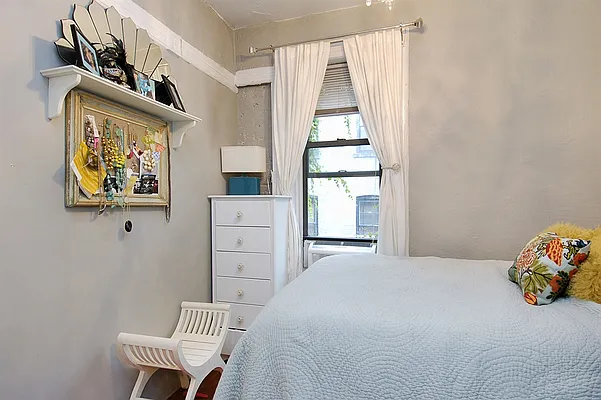 Sold by Corcoran | media 20