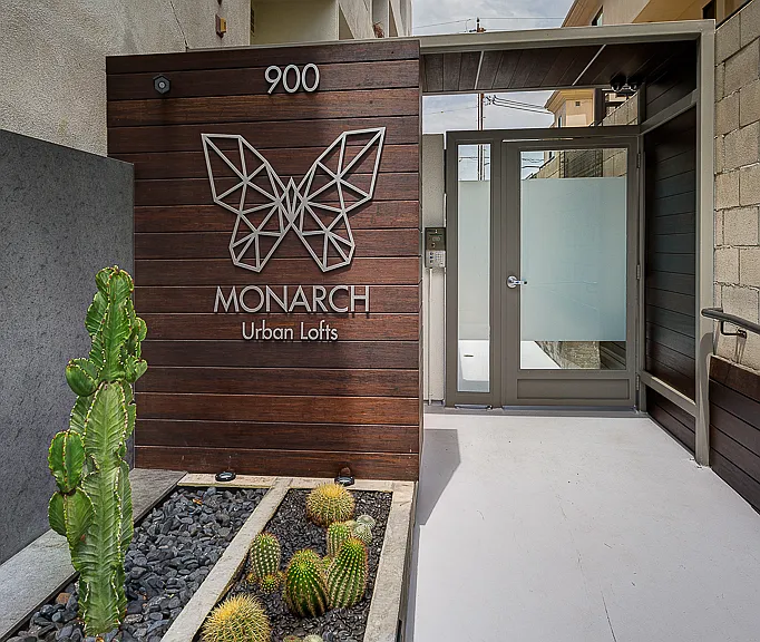 900 Wilshire Blvd #3 — Photo 13