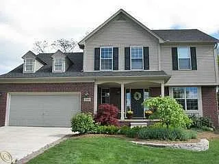 2548 Empire Ct photo 1