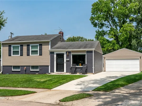 2425 Lorna Ct, Dayton, OH 45420