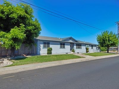6445 8th St, Riverbank, CA, 95367