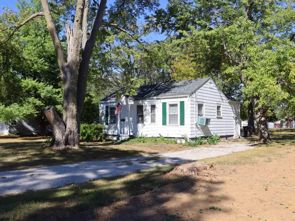 1123 W Purtscher Dr, Peoria, IL 61614