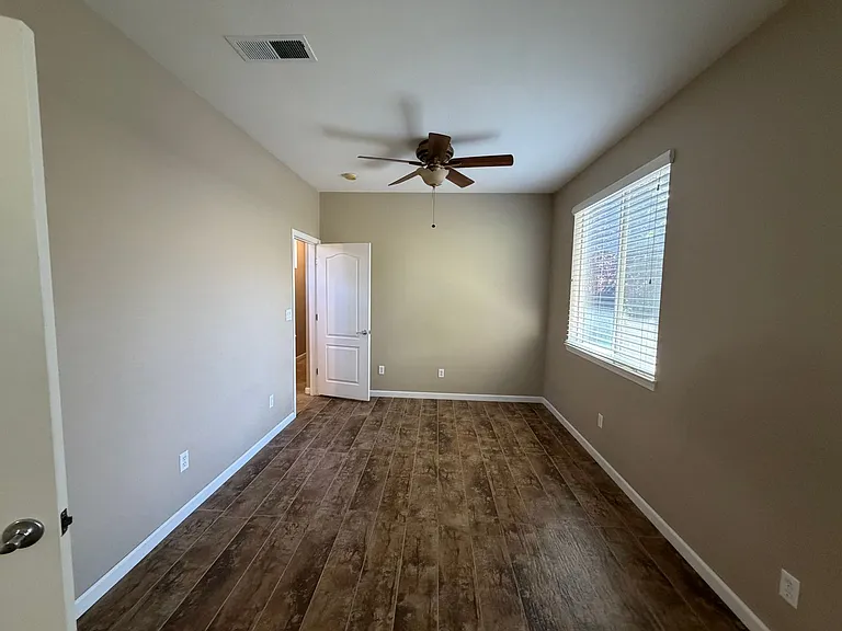 485 Cicada Ct — Photo 19