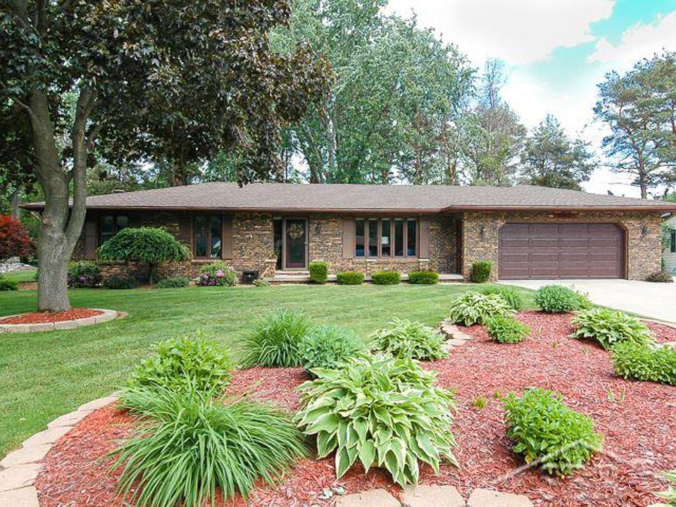 1st image of 2565 Sierra Dr