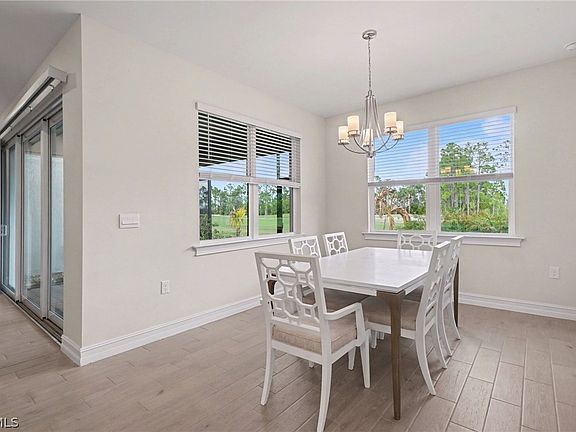 3rd image of 3939 Crosswater Dr