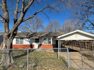 821 Raymond Ave, Hartshorne, OK, 74547