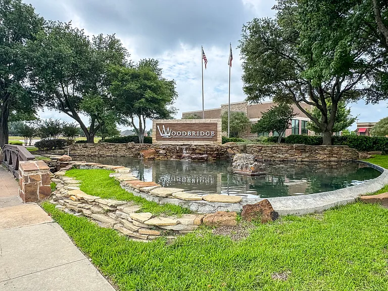 6107 Lakecrest Dr — Photo 37