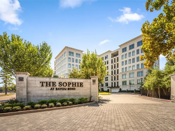 6017 Memorial Dr #202, Houston, TX 77007