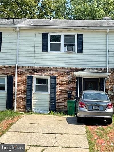 1st image of 1313 N Pitt St