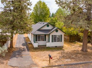 886 NW 12th St, Bend, OR 97703