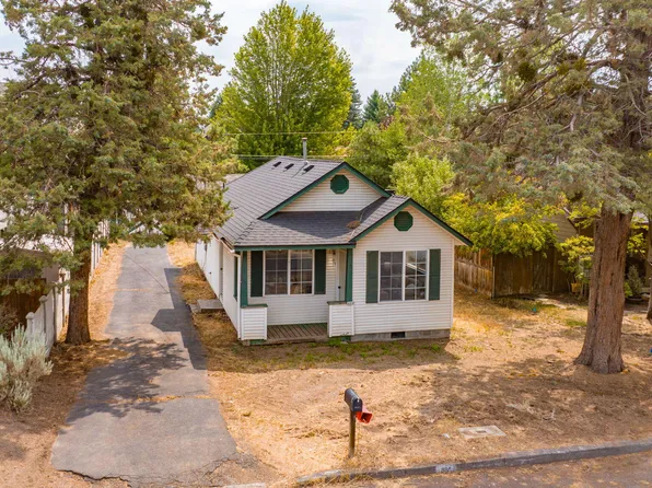 886 NW 12th St, Bend, OR 97703