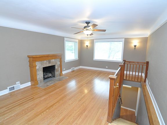 3rd image of 1305 Monaco Pkwy