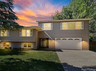 1340 Cary Rd, Algonquin, IL 60102