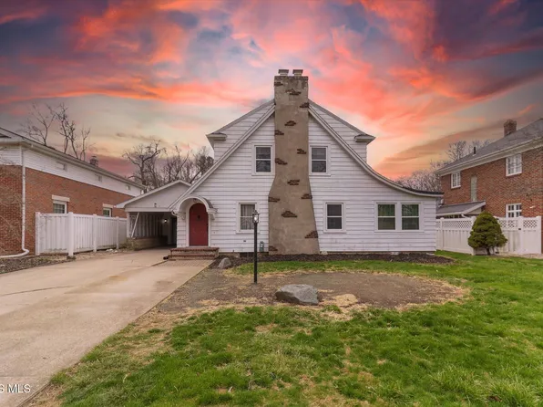 758 Barker Rd, Fremont, OH 43420