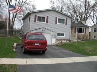 672 Terry Rd, Glendale Heights, IL 60139