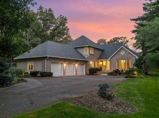 13899 17th St N, Stillwater, MN 55082