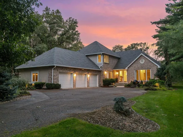 13899 17th St N, Stillwater, MN 55082