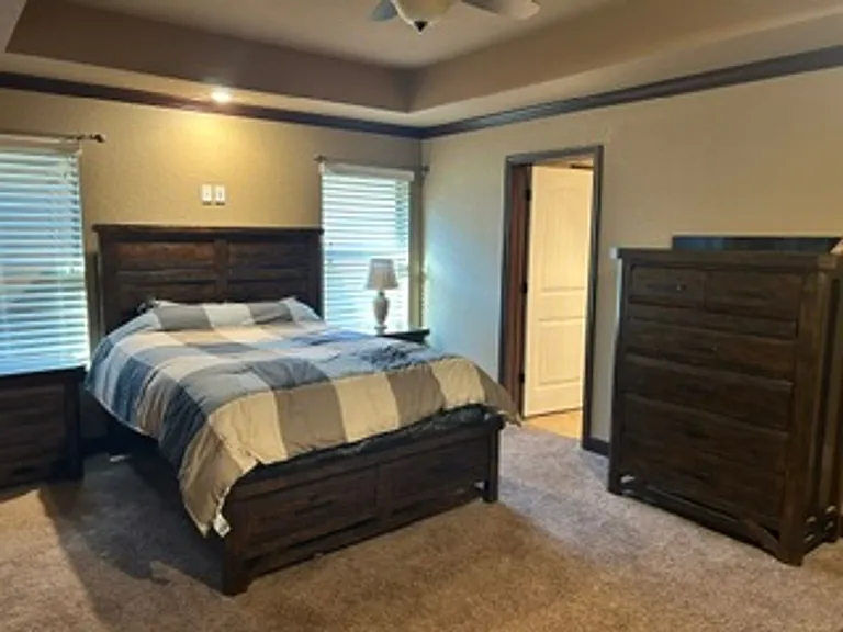 7065 McLeod Dr — Photo 22