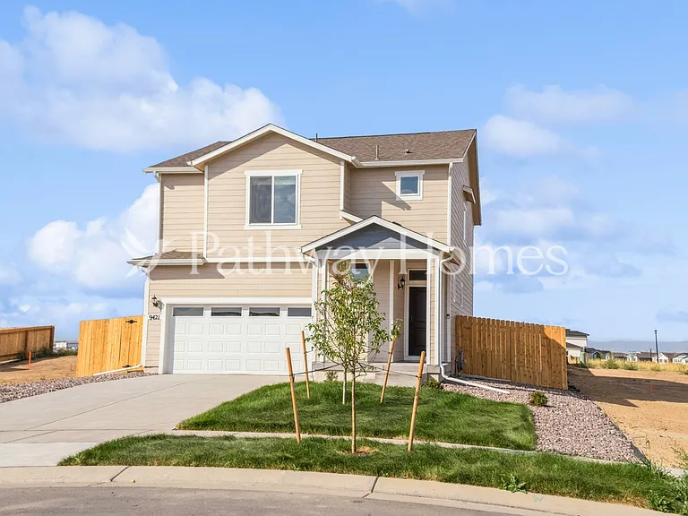 9421 Yampa St — Photo 1