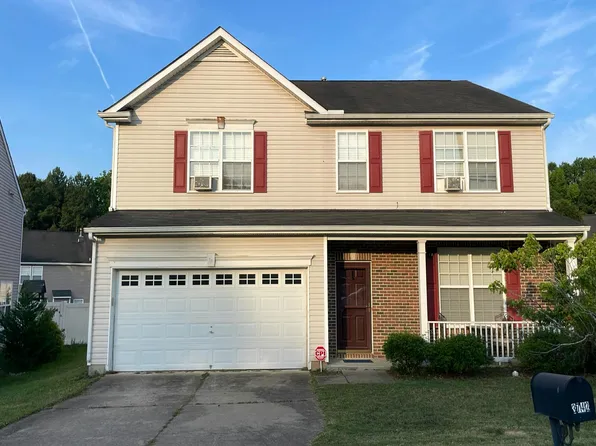 3742 Rivermist Dr, Raleigh, NC 27610