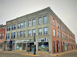 15 E Main St #11, Platteville, WI 53818