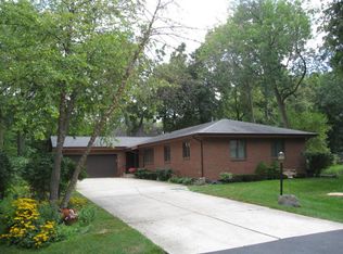 4811 Long Wood Dr, Racine, WI 53403