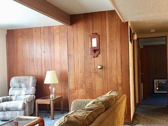 4th image of 101 W Park St #101