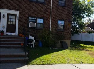 16050 Willets Point Blvd, Whitestone, NY 11357