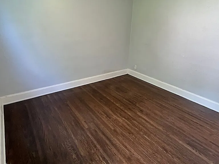 682 Greenwood Ave — Photo 17