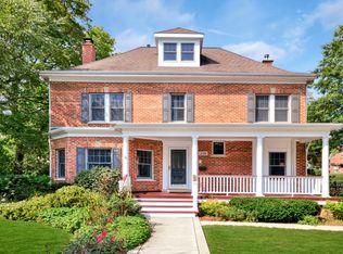 228 N Prospect Ave, Park Ridge, IL 60068