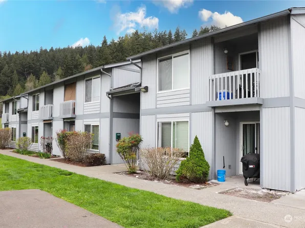 5011 157th Avenue Ct E, Sumner, WA 98390