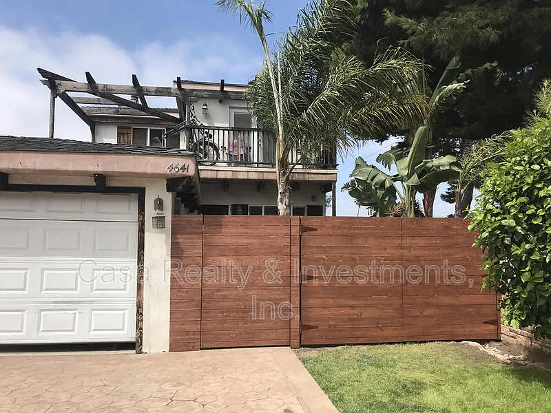 1 bed, 1.0 bath, $1,300 — Photo 2