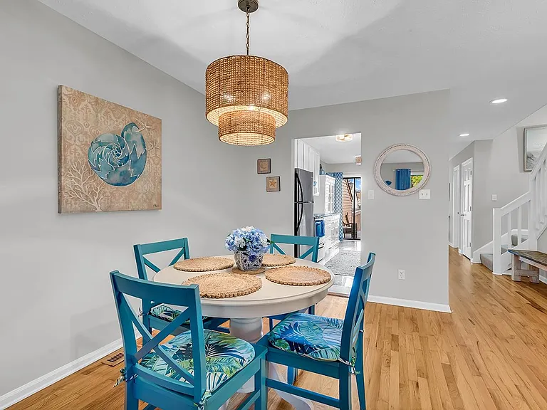 4000 Fairway Lakes Dr — Photo 17