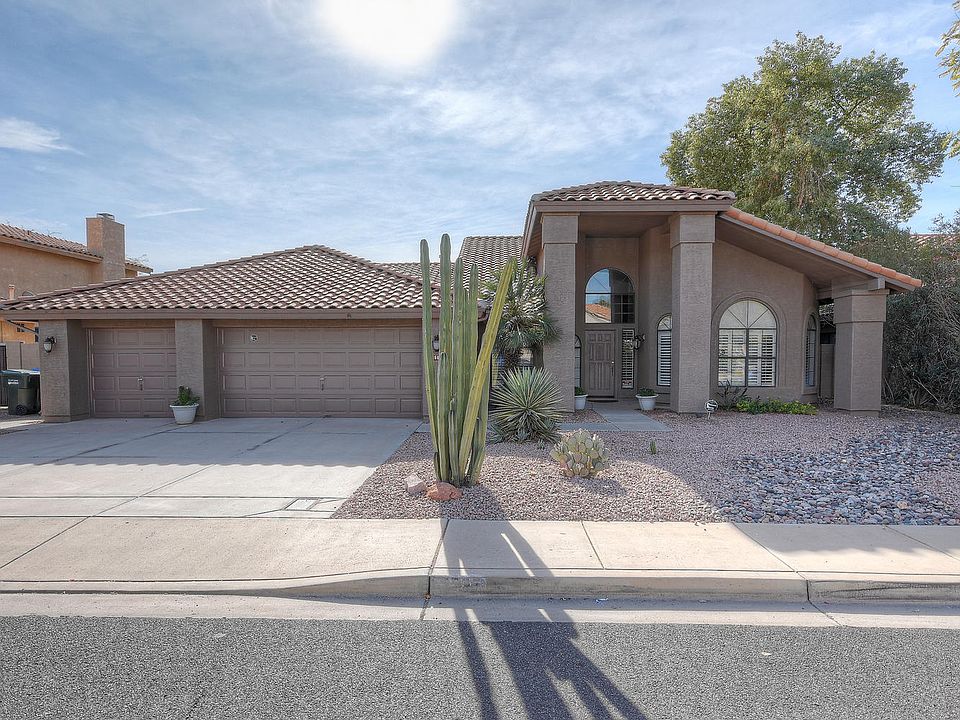1st image of 5507 E Grovers Ave