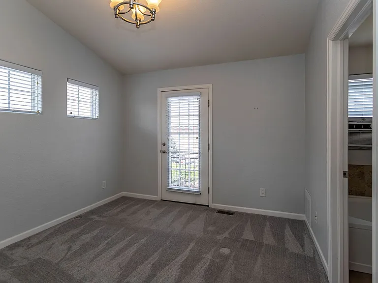 333 E Las Animas St — Photo 12