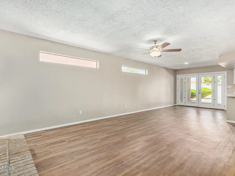 6920 W Morrow Dr — Photo 7