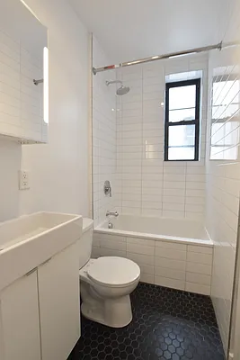 Rented by Bold New York | media 17