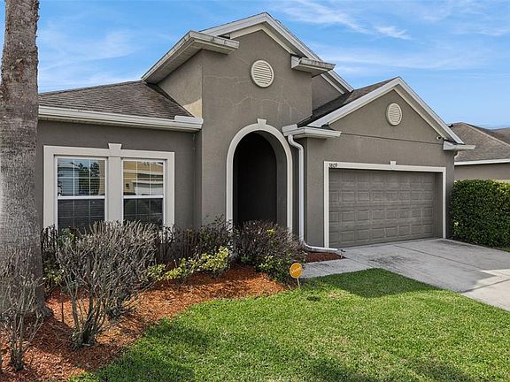 2nd image of 3809 Enchantment Ln