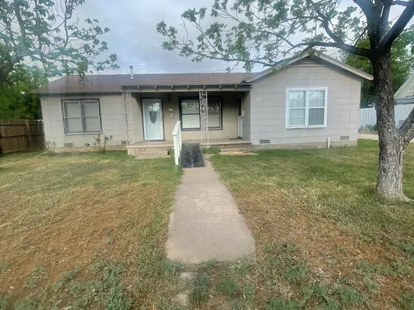 313 N Poe St, San Angelo, TX 76903