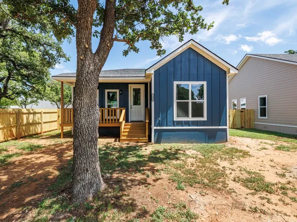 2906 Avenue D, Brownwood, TX 76801