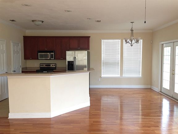 3rd image of 2644 Fenwood Ct