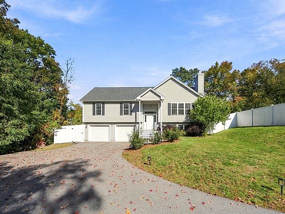 2nd image of 23 Grandview Rd