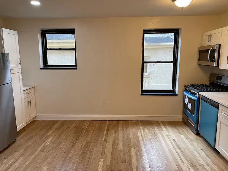 259 Shady Avenue — Photo 21